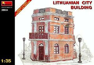 yzzr[@͌^ԁ@ԁ@[VOJ[ gAjArfBOLbgimmeuble de ville lithuanien 19351945 kit miniart 135 n 35504