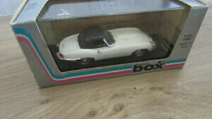 yzzr[@͌^ԁ@ԁ@[VOJ[ {bNXWK[^CvNzCgfbox jaguar e type e spider tipo blanc voiture modele