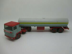 �y���������z�z�r�[�@�͌^�ԁ@�ԁ@���[�V���O�J�[ wiking scania 110 chemietanksattelzug schub111
