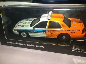 yzzr[@͌^ԁ@ԁ@[VOJ[ lbg[NtH[hrNgAChixo 143 ford crown victoria sober ride