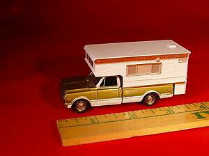 yzzr[@͌^ԁ@ԁ@[VOJ[ V{[LsOJ[^CSgl 68 chevy c10 cheyenne amp; camper caoutchouc pneu rare edition limitee