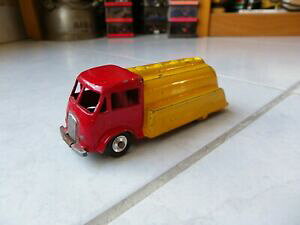 yzzr[@͌^ԁ@ԁ@[VOJ[ tH[hGb\^N~j`Aford citerne esso 25u dinky toys 143 jouet miniature ancien