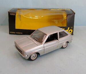 �y���������z�z�r�[�@�͌^�ԁ@�ԁ@���[�V���O�J�[ �t�����X�C�^���A�Z���G�t�H�[�h�t�B�G�X�^22248 solido france serie 100 1053 ford fiesta phase i argent 143