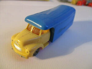 【送料無料】ホビー 模型車 車 レーシングカー レゴベッドフォードトラックスーツケースlego bedford mobiliervalise camion