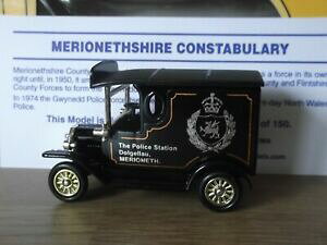 yzzr[@͌^ԁ@ԁ@[VOJ[ R[hftH[h@lledo pv06 code 3, modele t ford van, merionethshire constabulary, cert 18150