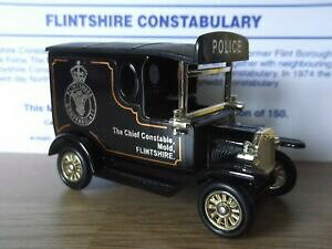 yzzr[@͌^ԁ@ԁ@[VOJ[ R[hftH[h@lledo pv06 code 3 model t ford van, flintshire constabulary, cert 18150