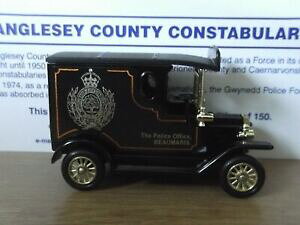 yzzr[@͌^ԁ@ԁ@[VOJ[ R[hftH[h@AOV[lledo pv06 code 3, modele t ford van, anglesey county constabulary, cert 18150