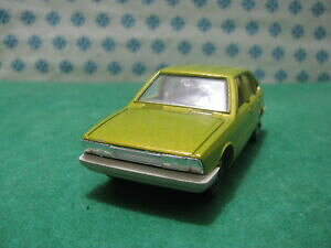 yzzr[@͌^ԁ@ԁ@[VOJ[ re[Wvintage simca 1308 143 mebetoys a107