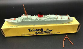 【送料無料】ホビー　模型車　車　レーシングカー オーシャンライナーtriang minic m701 cunard caronia ocean liner navire boxed