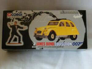 yzzr[@͌^ԁ@ԁ@[VOJ[ R[M[WF[Ycorgi classics james bondcitroen 2cv et figure
