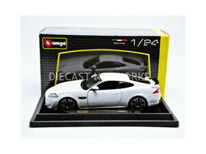 yzzr[@͌^ԁ@ԁ@[VOJ[ WK[bburago 124 jaguar xkrs 2011 21063w