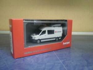 �y���������z�z�r�[�@�͌^�ԁ@�ԁ@���[�V���O�J�[ �X�v�����^�[�V�F���J�[herpa mb sprinter bf3 db schenker 093590