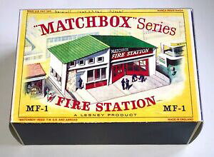 �y���������z�z�r�[�@�͌^�ԁ@�ԁ@���[�V���O�J�[ �}�b�`reprobox pour les matchbox firestation mf1