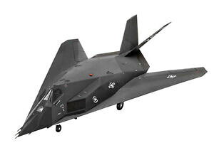 yzzr[@͌^ԁ@ԁ@[VOJ[ XeXvX`bNfLbgf117a nighthawk stealth fighter 172 plastic model kit revell