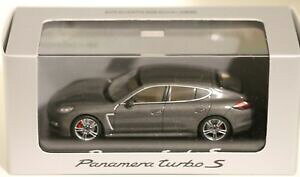 yzzr[@͌^ԁ@ԁ@[VOJ[ fRN^|VFpi[^[{modele auto collectionneur porsche panamera turbo s non ouvert neuf