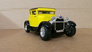 �y���������z�z�r�[�@�͌^�ԁ@�ԁ@���[�V���O�J�[ �t�H�[�h���f���J�[pa2 maisto 1929 ford model a voiture