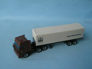yzzr[@͌^ԁ@ԁ@[VOJ[ }b`gbN{bNXiCebhp[ZT[rXmatchbox convoy daf boite camion ups united parcel service courier 160 mm jouet