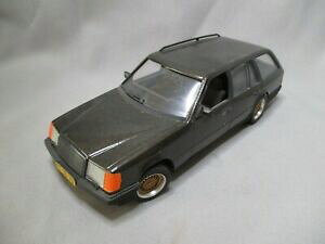 yzzr[@͌^ԁ@ԁ@[VOJ[ fZfXxcak628 maquette montee 124 mercedes benz break bon etat
