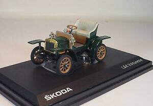 �y���������z�z�r�[�@�͌^�ԁ@�ԁ@���[�V���O�J�[ �V���R�_�{�b�N�X�J�[�gabrex 143 skoda lamp;r voiturette vert neuf dans sa boite 3548