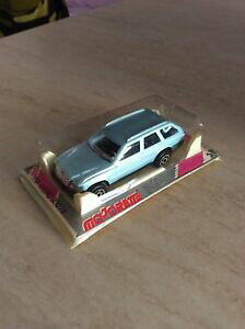 yzzr[@͌^ԁ@ԁ@[VOJ[ `A[_[ekH[@{bNX_rarissima majorette num250mercedes 300 te nuova in box da collezione