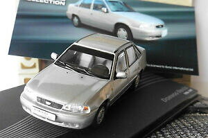 yzzr[@͌^ԁ@ԁ@[VOJ[ fEVo[lbg[Ndaewoo nexia silver 1994 1997 ixo altaya 143 silber argent argente