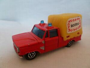 yzzr[@͌^ԁ@ԁ@[VOJ[ `A[_[fIai676 majorette dodge rodeo vehicule bache 180