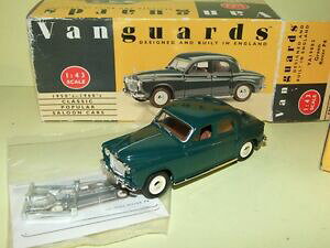 �y���������z�z�r�[�@�͌^�ԁ@�ԁ@���[�V���O�J�[ ���[�o�[rover p4 vert vanguards va19003