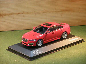 yzzr[@͌^ԁ@ԁ@[VOJ[ WK[bhXP[jaguar xfr 2010 in environ 510540 cm rouge echelle 143rd whitebox