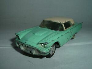 【送料無料】ホビー 模型車 車 レーシングカー コーギーフォードサンダーバードコンcorgi toys ford thunderbird voiture vieille originale utilisee cond regardez les photos