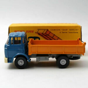 yzzr[@͌^ԁ@ԁ@[VOJ[ oPbguX^[pbNAgXdinky toys 585 2 berliet gak benne 143 sous blister, atlas