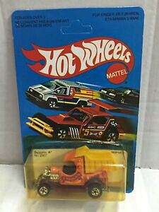 【送料無料】ホビー 模型車 車 レーシングカー マテルホットホイールmattel hot wheels dumpin a moc, 1981