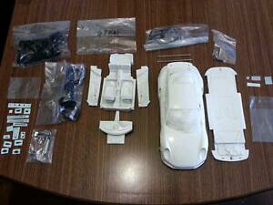 �y���������z�z�r�[�@�͌^�ԁ@�ԁ@���[�V���O�J�[ �O�A�e�}���|���V�F�L�b�g�^�[�{���~�e�b�h�G�f�B�V����118 last ones gt spirit kit porsche 911 991 turbo limited edition