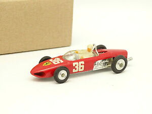 yzzr[@͌^ԁ@ԁ@[VOJ[ R[M[tF[corgi toys sb 143 f1 ferrari 154