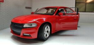 �y���������z�z�r�[�@�͌^�ԁ@�ԁ@���[�V���O�J�[ ���b�h�X�P�[��lgb g 124 echelle rouge dodge charger v8 rt 2016 welly detaille