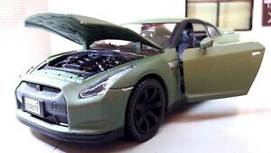 �y���������z�z�r�[�@�͌^�ԁ@�ԁ@���[�V���O�J�[ �X�P�[���T�e���}�b�g�O���[���~�j�`���A�J�[g lgb 124 echelle mat satin vert nissan gtr r35 v6 motormax voiture miniature