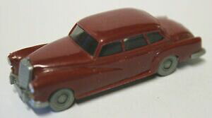 �y���������z�z�r�[�@�͌^�ԁ@�ԁ@���[�V���O�J�[ R�����Z�f�X�zwiking R 187 mercedes 300 ho 6070er