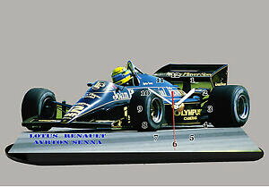 yzzr[@͌^ԁ@ԁ@[VOJ[ I[gTlCtH[~[^Xm[ACgZi~j`Aauto miniature, formule 1, ayrton senna sur lotus renault, en horloge miniature