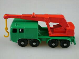 yzzr[@͌^ԁ@ԁ@[VOJ[ zC[N[}b`zC[30 c 8wheel crane 36069 matchbox regular wheels