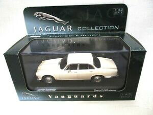 yzzr[@͌^ԁ@ԁ@[VOJ[ _C[\uccorgi vanguards daimler sovereign 1972 old english white va08801