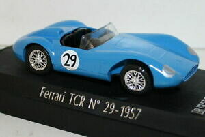 yzzr[@͌^ԁ@ԁ@[VOJ[ XP[}solido 143 scale 1957 ferari tcr 29 le mans