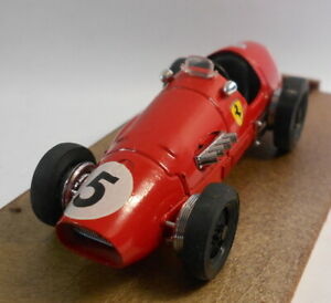 【送料無料】ホビー　模型車　車　レーシングカー スケールモデルフェラーリbrumm 143 scale metal model r44 ferrari  500 f2 180hp 1952 | hokushin