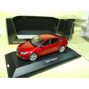 �y���������z�z�r�[�@�͌^�ԁ@�ԁ@���[�V���O�J�[ �I�y�����f��opel insignia rouge schuco 143