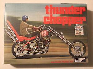 �y���������z�z�r�[�@�͌^�ԁ@�ԁ@���[�V���O�J�[ �`���b�p�[�X�P�[��mpc thunder chopper 18 echelle 835