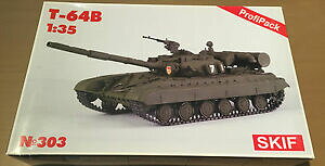 �y���������z�z�r�[�@�͌^�ԁ@�ԁ@���[�V���O�J�[ ���f���k�I�[���Hskif model 303 135 t64b nuovo