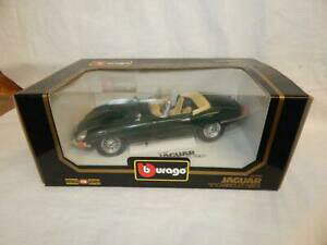 yzzr[@͌^ԁ@ԁ@[VOJ[ WK[^CvJuIueBbV[VO{bNXburago jaguar e type cabriolet 1961 british racing green en parfait etat, dans sa boite 118