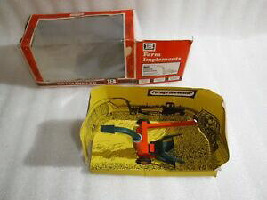 yzzr[@͌^ԁ@ԁ@[VOJ[ re[Wg^[e{bNXIvintage britains tracteur recolteusehacheuse no 9542 cret