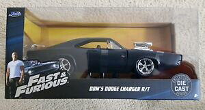 �y���������z�z�r�[�@�͌^�ԁ@�ԁ@���[�V���O�J�[ �A���v�X�P�[��jada fast amp; et furious doms dodge charger echelle 124
