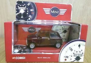 �y���������z�z�r�[�@�͌^�ԁ@�ԁ@���[�V���O�J�[ �R�[�M�[�~�jcorgi cc82206 mini 40 mulberry red