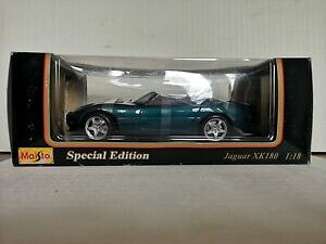 yzzr[@͌^ԁ@ԁ@[VOJ[ WK[{bNXjaguar xk180 118 maisto near comme neuf en bonne boite bleu