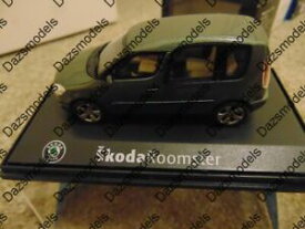 【送料無料】ホビー　模型車　車　レーシングカー シュコダグリーンスケールabrex skoda roomster vert echelle 143 143ab007hh4